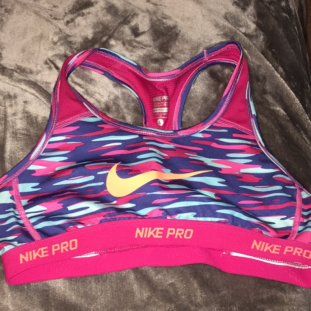 nike camo sport bra